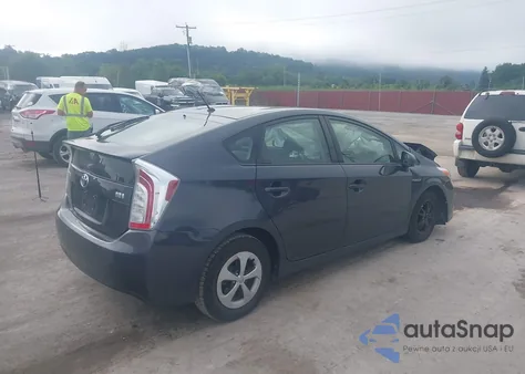 2015 Toyota Prius z USA, uszkodzony, nr VIN JTDKN3DU7F0454506